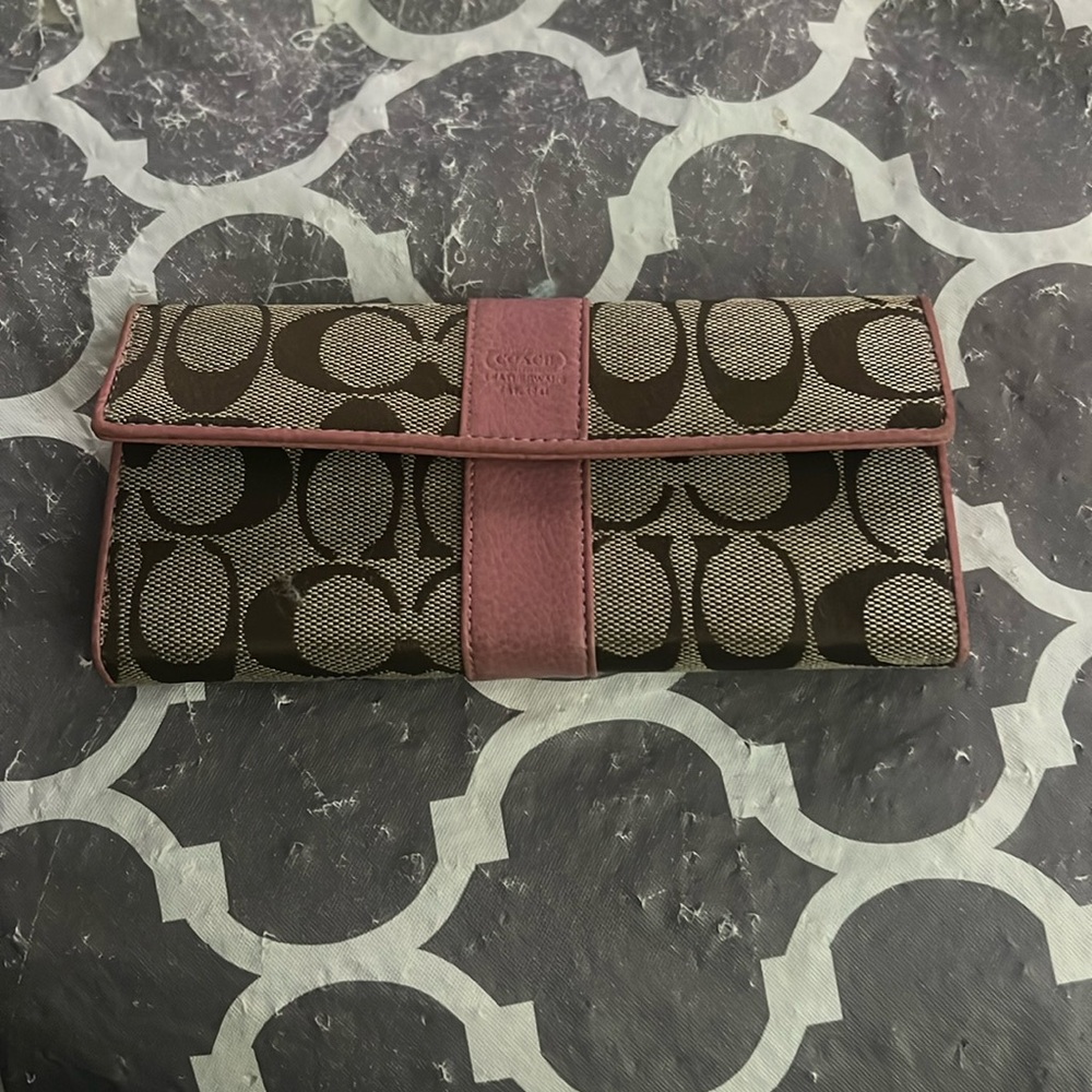 Coach wallet